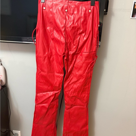 Amazon Red Lace-Up Pants - Picture 3 of 3